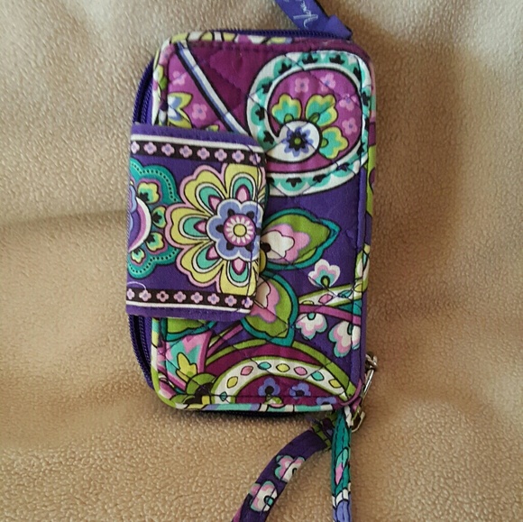 Small Vera Bradley wristlet - Picture 1 of 4